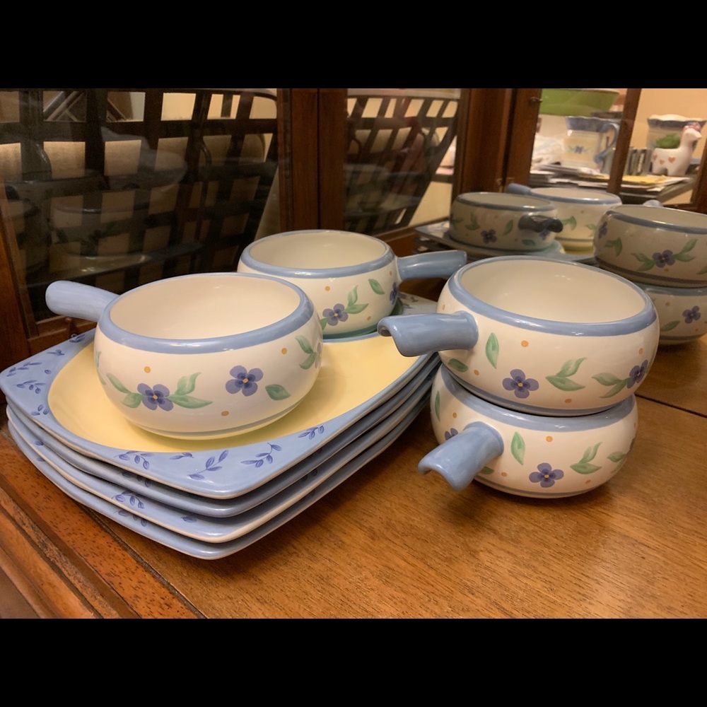 Only 3 left! Pfaltzgraff Summer Breeze soup sets